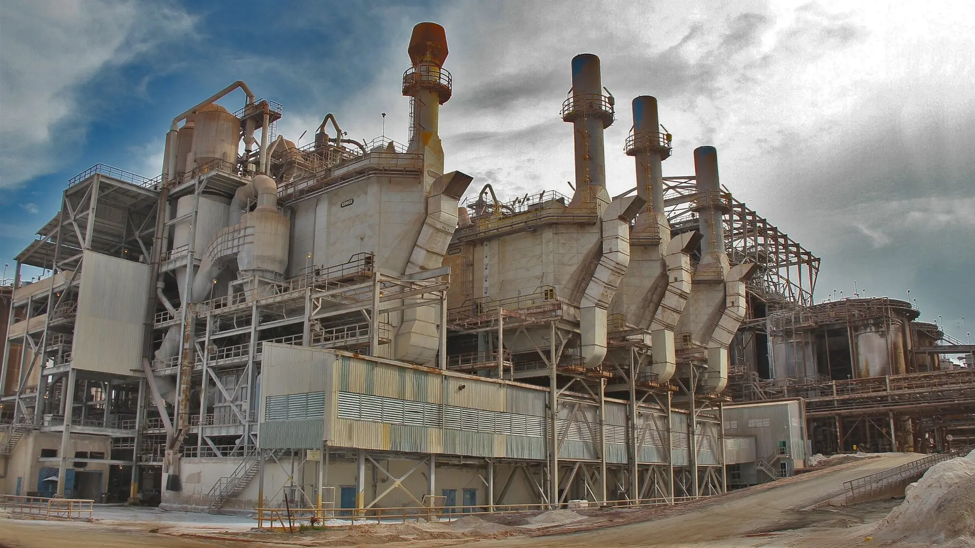 Mining & Metals