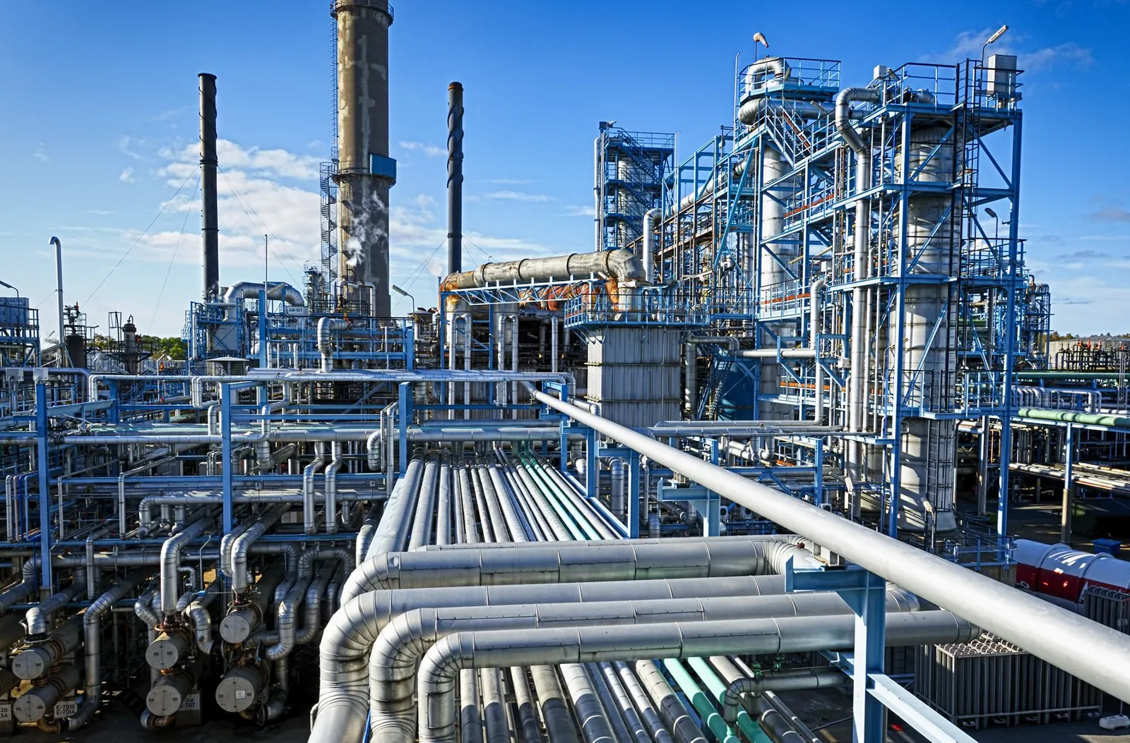 Fisher™ Three-Way Control Valves